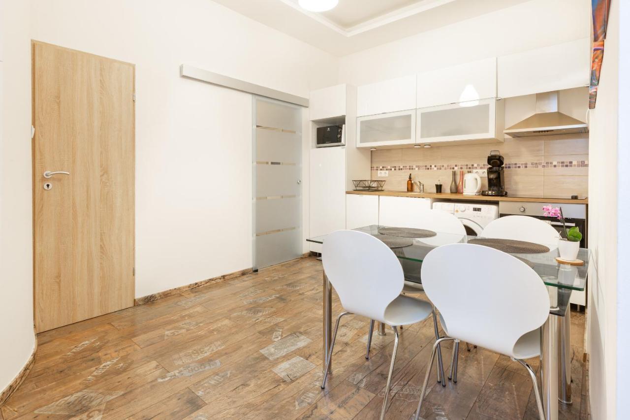 Apartment K13 Klauzal *